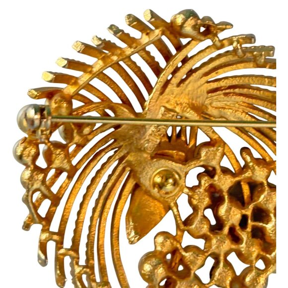 Vintage Lisner Midcentury Gold-Tone Brooch With Faux Pearls - Picture 4 of 7